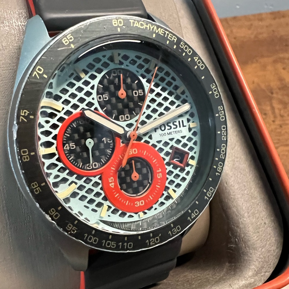 Fossil Sport 54, used. Hard to find.